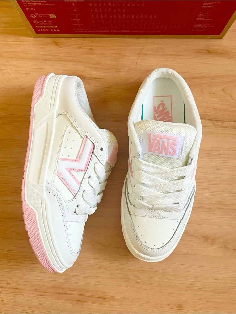 Vans Upland Mule Shoe Pop Pink Women 7.5 US